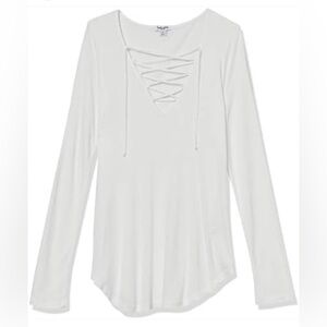 Splendid white lace up front long sleeve top 🌿